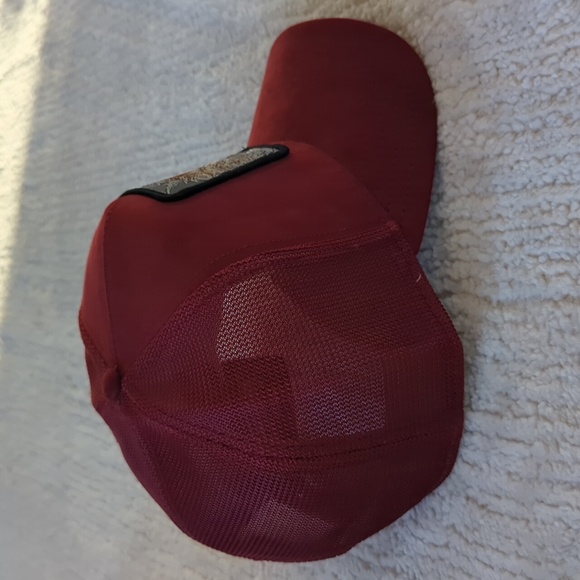 Goorin Bros Fury Animal Farm Snapback Trucker Hat - Picture 2 of 6